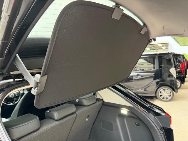ヴェゼル ｅ：ＨＥＶ　Ｚ　ＯＰ１０年保証対象車　純正ナビ　パワーバックドア　ハーフレザー　ドラレコ前後　コーナーセンサー　電動パーキング　ブレーキホールド　置くだけ充電　レーダークルーズコントロール　シートヒーター　ＢＳＭ（57枚目）