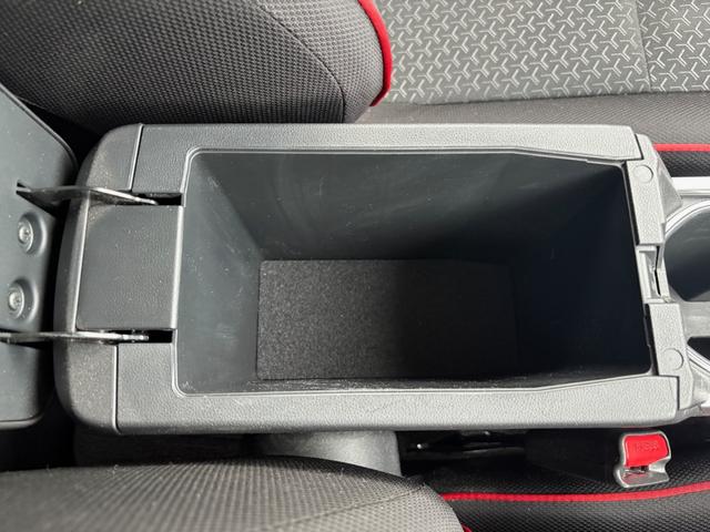 「お問合せはユーポスコザ店まで／０９８－９３４－８２７７お待ちしております」