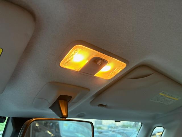 「お問合せはユーポスコザ店まで/098-934-8277お待ちしております」