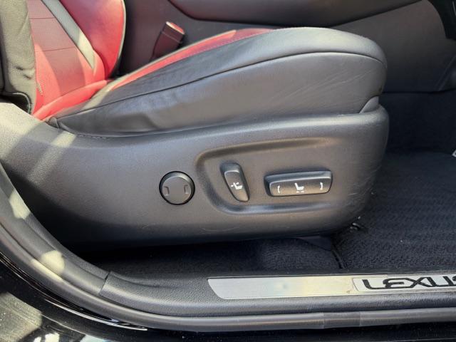 「お問合せはユーポスコザ店まで／０９８－９３４－８２７７お待ちしております」