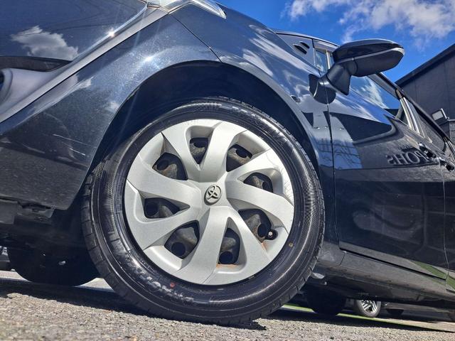 タイヤサイズ	１８５／６０Ｒ１５