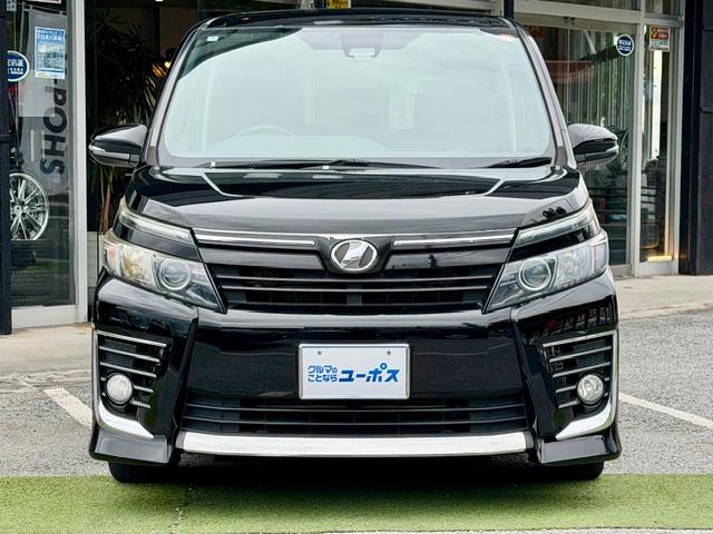 トヨタ　ヴォクシー　ＺＳ