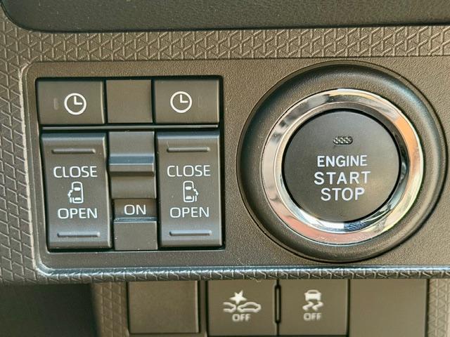 両側パワースライドドア