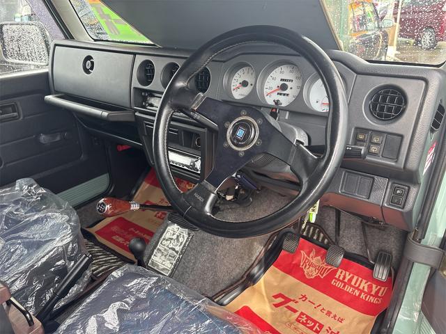 この度は当店のお車をご覧になっていただき、誠にありがとうございます。ぜひじっくりとご検討下さい。気軽にお問合せ・お見積りお待ちしております。