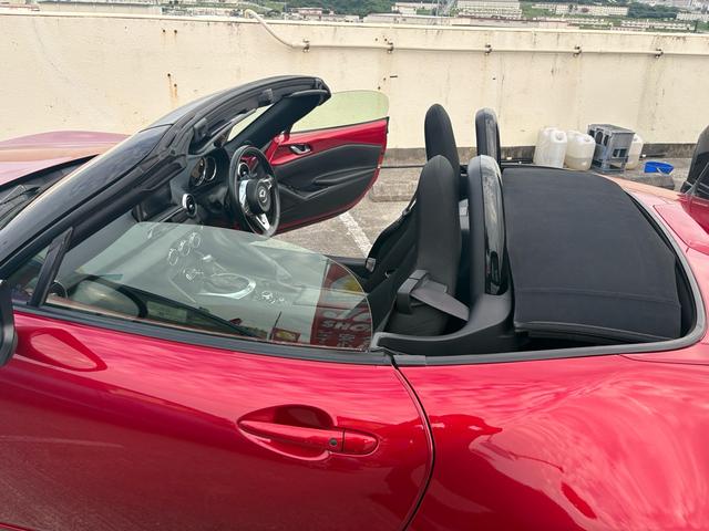 ロードスター Sスペシャルパッケージ 2年保証 サイドガラスレールガイド新品交換済み オートマ車(31枚目)