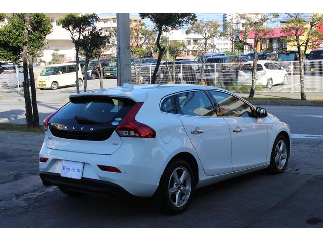 Ｖ４０ Ｔ４　バックカメラ　クリアランスソナー　Ｂｌｕｅｔｏｏｔｈ　社外ナビ　オートクルーズコントロール　ステアリングスイッチ　ＥＴＣ　本土仕入れ（11枚目）