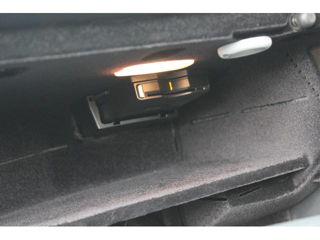 Ｃクラス Ｃ１８０　ブルーエフィシェンシー　クーペ　ディーラー車　禁煙車　純正ナビ　Ｂｌｕｅｔｏｏｔｈ　ＵＳＢ　地デジ　バックカメラ　ＥＴＣ　アイドリングストップ　クルーズコントロール　アテンションアシスト　クリアランスソナー　オートライト（39枚目）