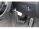 ２．０ＴＦＳＩ　ディーラー車　盗難防止システム　衝突安全ボディ　ＨＩＤヘッドライト　１８インチＡＷ　電動ミラー　レザーシート　パワーシート　ＥＴＣ　ＣＤ　ＤＶＤ　クルーズコントロール　パドルシフト　スペアキー（40枚目）