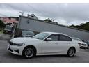 ３１８ｉ　ワンオーナー　ディーラー車　記録簿　禁煙車　ＬＥＤヘッド　パワーシート　ブラインドスポット　ＥＴＣ　バックカメラ　アイドリングストップ　Ｂｌｕｅｔｏｏｔｈ　スクリーンミラーリング　タイプＣ入力　ＵＳＢ（23枚目）