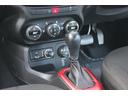 トレイルホーク　本土仕入れ　ディーラー車　ＥＴＣ　バックカメラ　Ｂｌｕｅｔｏｏｔｈ　パーキングセンサー　ポータブルナビ　ＵＳＢ　ＡＵＸ　ルーフレール（37枚目）