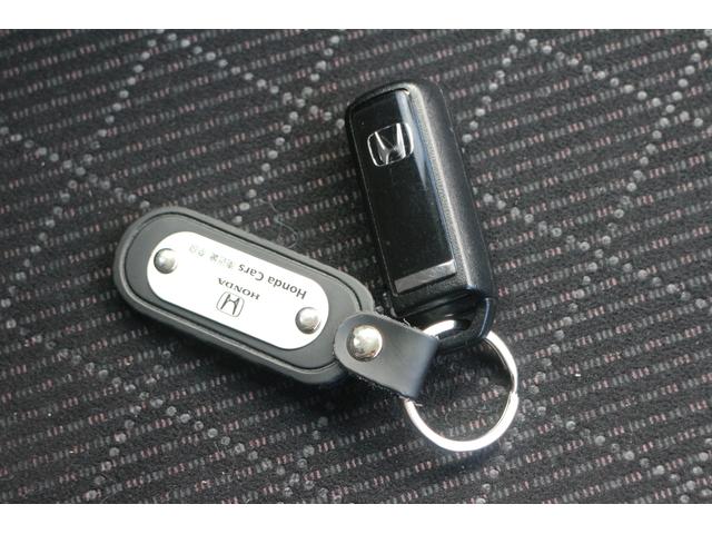 プレミアム OP10年保証対象車 バックカメラ スマートキー(18枚目)