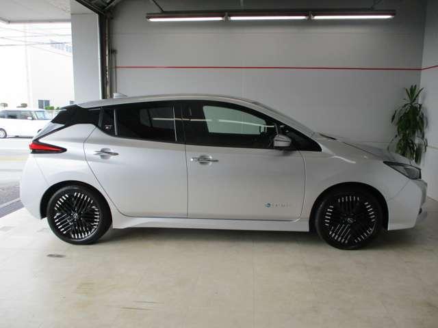 電気で走る環境に配慮したＥＶ車なので、もちろん排気量はゼロ！環境に配慮しながらも大人でおしゃれを求める貴方に！