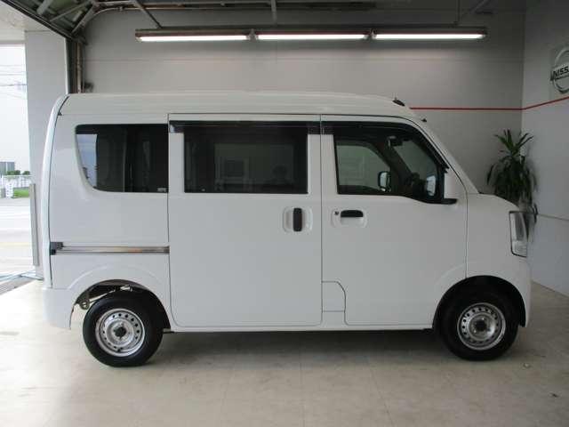 排気量は６６０ｃｃの軽貨物。日産唯一の軽箱バンです。