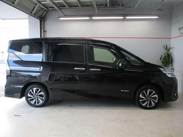 排気量は１２００ｃｃですが、エンジンは発電専用で、動力は電気モーターの走りとなっており、力強い走りとなっております！