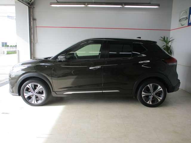 排気量は１２００ｃｃのコンパクトカー。アクセルペダルを戻すだけでＮＯＲＭＡＬモードに対して強く減速します。