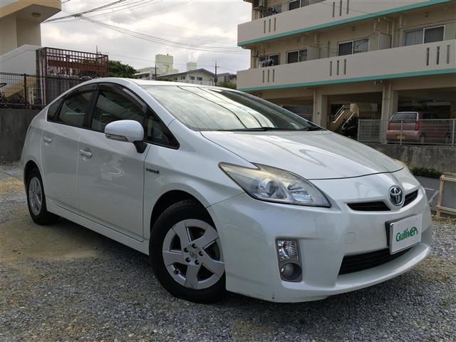 トヨタプリウスの中古車を探すなら グーネット 沖縄県那覇市の中古車情報