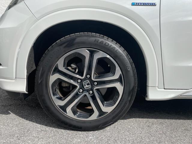 ハイブリッドZ・ホンダセンシング 純正ナビ Bカメラ ハーフレザーシート フルセグ 車線逸脱防止機能 ETC クルーズコントロール(11枚目)