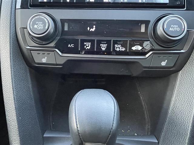 ハッチバック Monduloエアロ Monduloアルミホイール ホンダセンシング Gathersナビ CD DVD フルセグTV Bluetooth ステアリングリモコン パドルシフト レーダークルーズコントロー(10枚目)