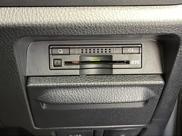 Gi TRDエアロ 両側パワースライドドア ETC Bluetooth バックカメラ CD DVD SDナビ フルセグTV シートヒーター 純正アルミタイヤ 純正フロアマット スマートキー(8枚目)