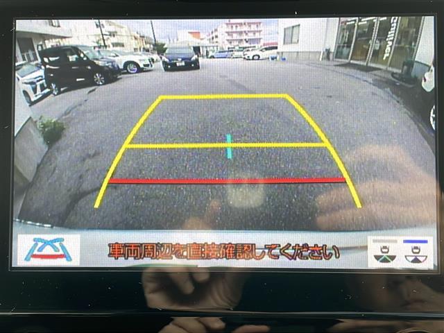 【　バックカメラ　】便利なバックカメラ装備で安全確認を頂けます。駐車が苦手な方にもオススメな便利機能です♪