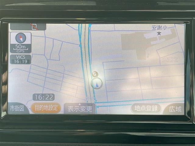 ヴィッツ Ｆ　禁煙車　純正ナビ　ＣＤ　ＴＶ　ＳＤ　ＡＵＸ　Ｂｌｕｅｔｏｏｔｈ対応　衝突軽減システム　バックカメラ　レーンキープアシスト　オートマチックハイビーム　ＥＴＣ　電動格納ミラー　キーレス