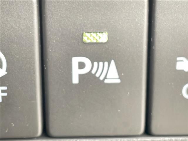 【パーキングソナー】センサーが検知した障害物との距離に応じて、警告音を変えてお知らせします！縦列駐車時や駐車場・車庫などでの取り回しをサポートします。