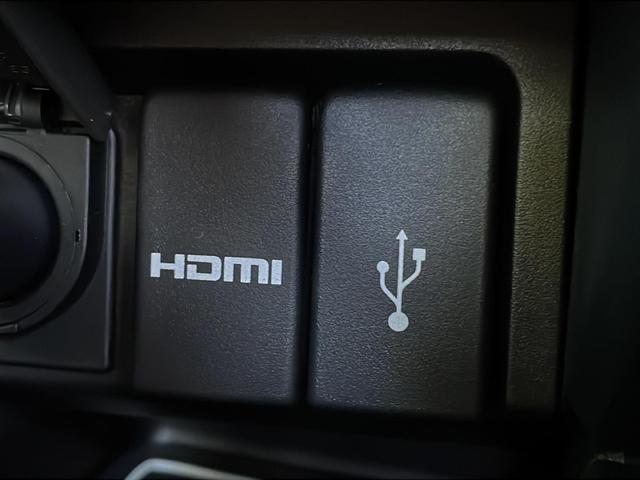 Ｓ６６０ α　県外仕入　禁煙車　バックカメラ　ＥＴＣ　スマートキー　プッシュスタート　センターディスプレイ　ハーフレザーシート　パドルシフト　ステアリングスイッチ　クルーズコントロール　ポータブルナビ（20枚目）