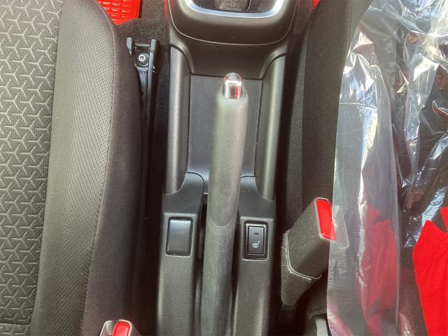 この度は当店のお車をご覧になっていただき、誠にありがとうございます。じっくり現車確認して頂けるよう、ご準備を致します！