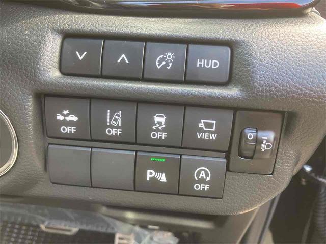 車線はみだしを知らせてくれる機能！レーンアシスト付！