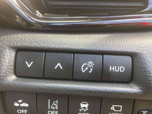 フロンクス ベースグレード　全周囲カメラ　クリアランスソナー　オートクルーズコントロール　レーンアシスト　衝突被害軽減システム　ナビ　ＴＶ　アルミホイール　スマートキー　アイドリングストップ　電動格納ミラー　シートヒーター　ＡＴ（8枚目）