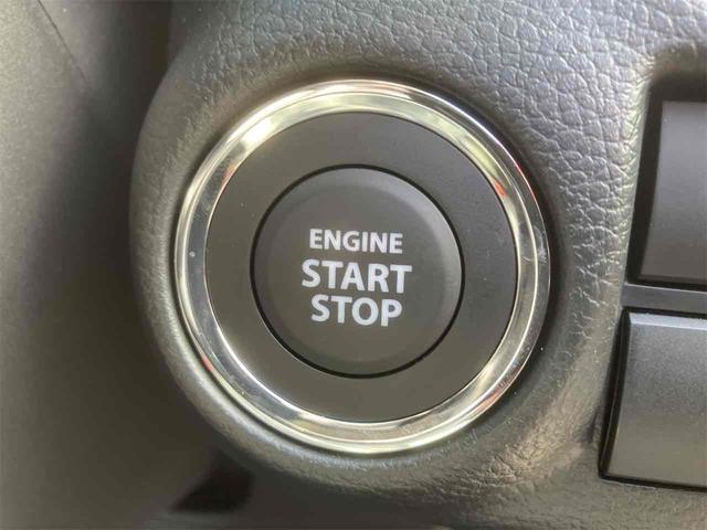 フロンクス ベースグレード　全周囲カメラ　クリアランスソナー　オートクルーズコントロール　レーンアシスト　衝突被害軽減システム　ナビ　ＴＶ　アルミホイール　スマートキー　アイドリングストップ　電動格納ミラー　シートヒーター　ＡＴ（11枚目）