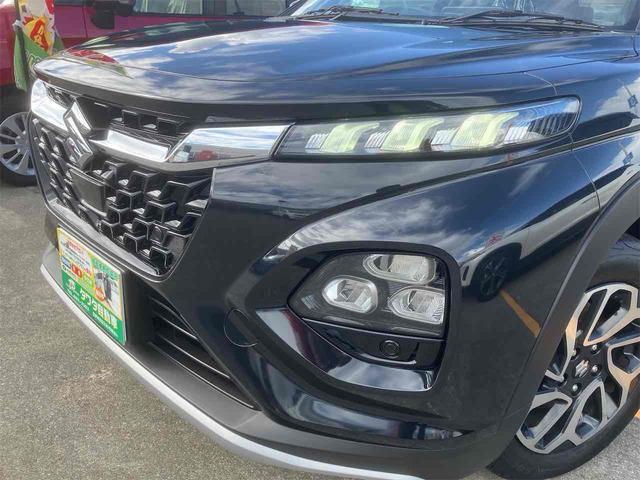 フロンクス ベースグレード　全周囲カメラ　クリアランスソナー　オートクルーズコントロール　レーンアシスト　衝突被害軽減システム　ナビ　ＴＶ　アルミホイール　スマートキー　アイドリングストップ　電動格納ミラー　シートヒーター　ＡＴ（13枚目）