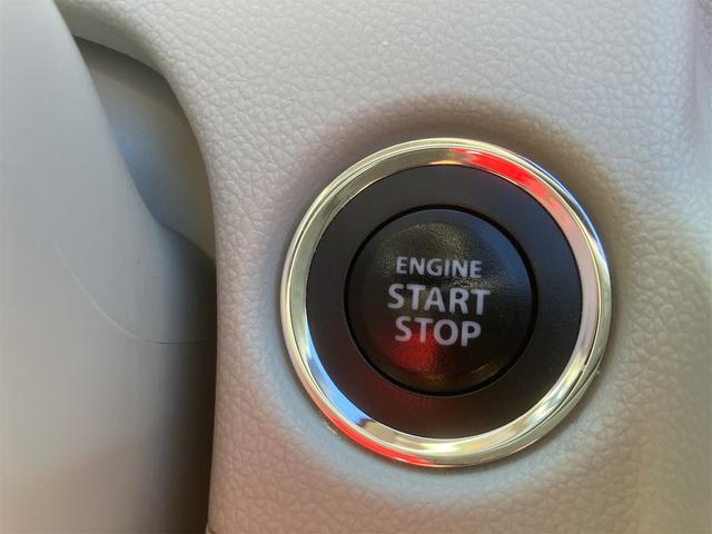 プッシュエンジンスタートシステム、エンジン始動・停止をワンタッチで行うことができます。