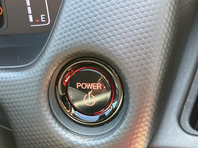 キーを携帯しているだけで、エンジンの始動が可能な装備です。プッシュスタートですのでエンジンの始動もボタンを押すだけです