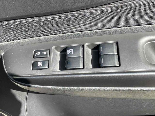 当店のお車をご覧いただきましてありがとうございます。お車についてのご質問やお見積りのご依頼、ご購入にあたってのご相談などお気軽にお問い合わせ下さい！