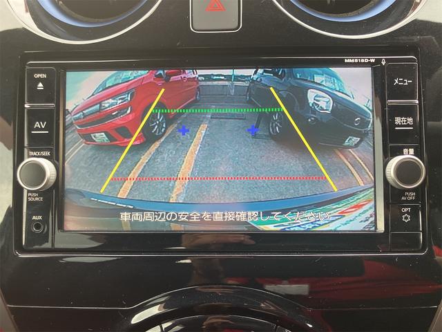 バックカメラ装備。駐車が苦手な方には欠かせません。