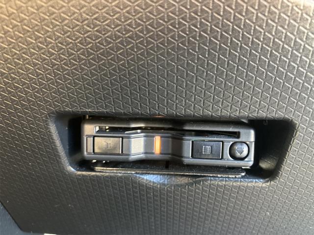 高速走行もスムーズにお支払いが可能な【ＥＴＣ】ご納車までにセットアップを行い、ご納車時にはご利用いただけるようにいたします。