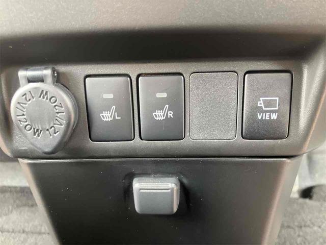 座席のシートを温めるシートヒーター！その温かさは一度経験したら欠かすことができません！エアコンで乾燥しやすい車内も防ぐ事ができます！