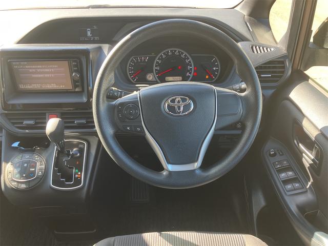 自ら操るハンドル！ドライバーの生命線です。お客様の目で実際にご確認ください。