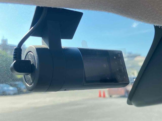 ご覧頂きまして誠に有難うございます！！是非ご来店して頂き、実際にご覧になって頂ければと思います。お客様からのご連絡をスタッフ一同、心よりお待ちしております