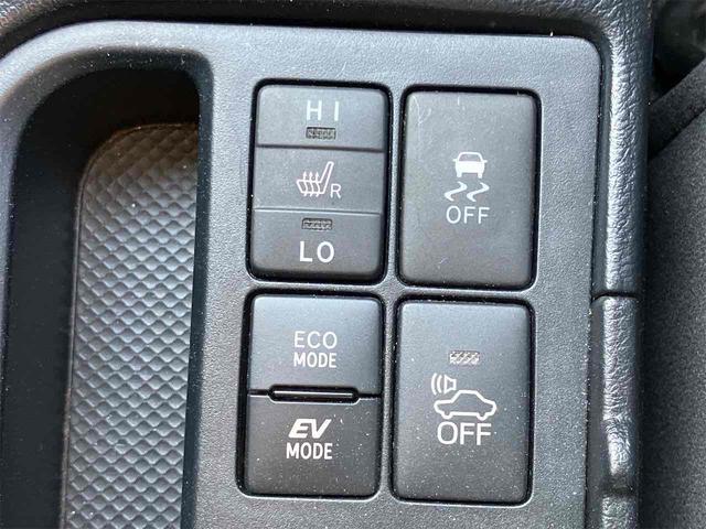 座席のシートを温めるシートヒーター！その温かさは一度経験したら欠かすことができません！エアコンで乾燥しやすい車内も防ぐ事ができます！