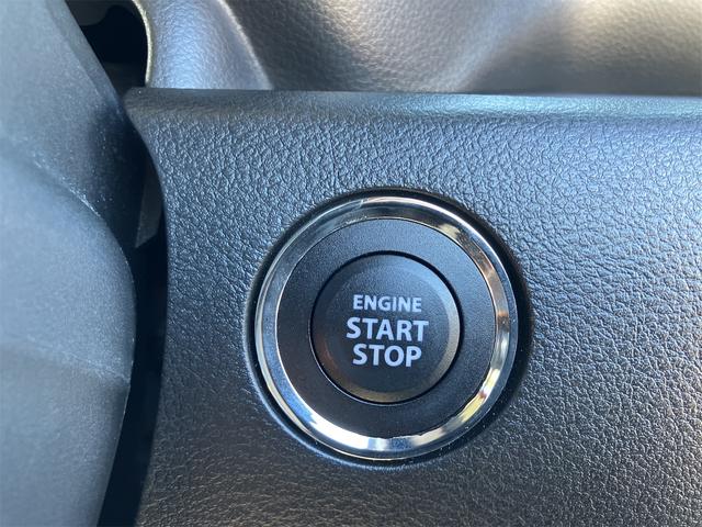 プッシュエンジンスタートシステム、エンジン始動・停止をワンタッチで行うことができます。