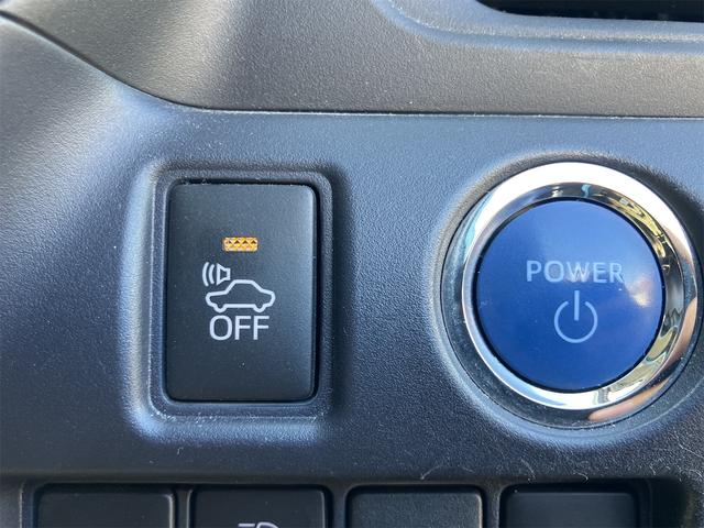 エンジン始動も楽チンです。イチイチ鍵を出す手間も無くなりますよ。