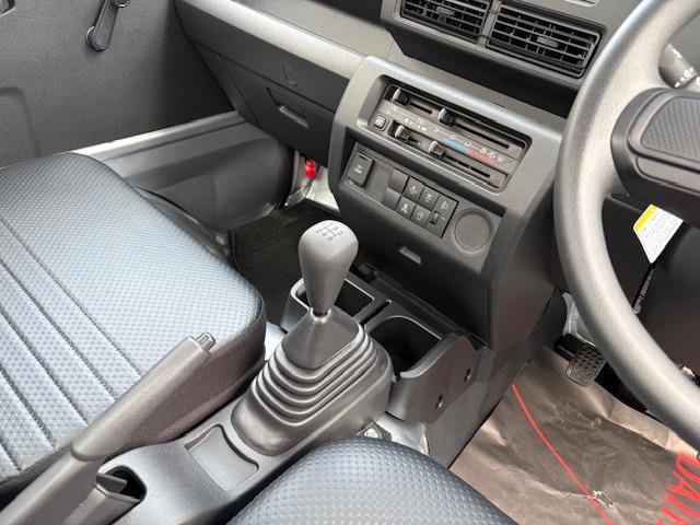 保証も２年保証及び３年保証も可能となります。購入後のアフターも当店にお任せください。