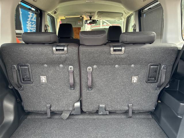 ルーミー カスタムＧ　両側パワースライドドア　スマートアシスト　両側シートヒーター　アイドリングストップ　ステアリングスイッチ　純正ナビ　ＴＶ　バックモニター　Ｂｌｕｅｔｏｏｔｈ　ドライブレコーダー　ＥＴＣ（12枚目）