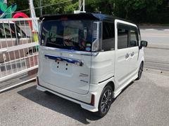 エンジンオイルは車の血液です、半年に一度はサラサラなオイル交換♪安心のカーライフをお届けします！！ 6