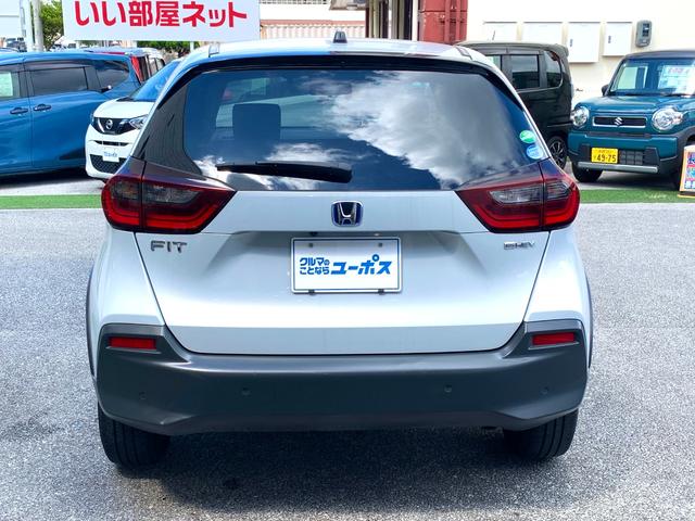 車両前後に装着された計８つのソナーセンサー