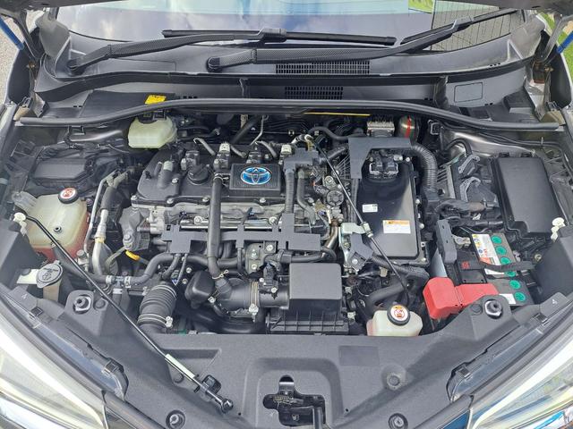 種類	直列4気筒DOHC+モーター総排気量	1797cc