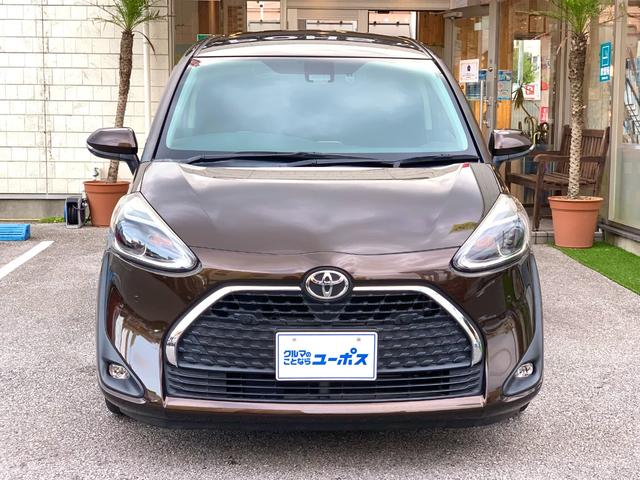 コンパクトな５ナンバーサイズに７人乗り！！