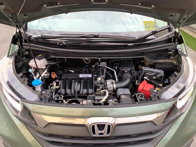 フリードハイブリッド ハイブリッド・クロスターホンダセンシング OP10年保証対象車 純正9インチナビ 前後ドライブレコーダー ハーフレザーシート ビルトインETC 両側パワースライドドア LEDヘッドライト レーダークルーズコントロール シートヒーター(8枚目)